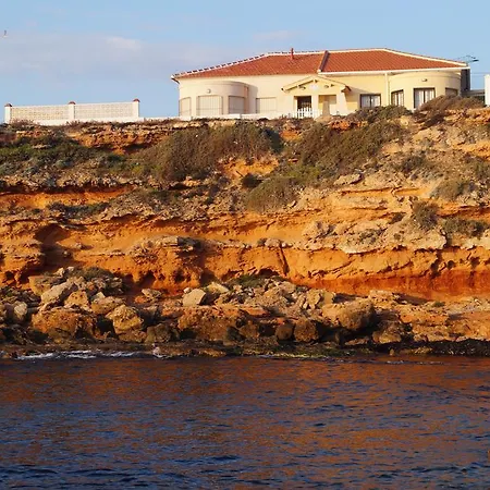 La Cala Будинок відпочинку *